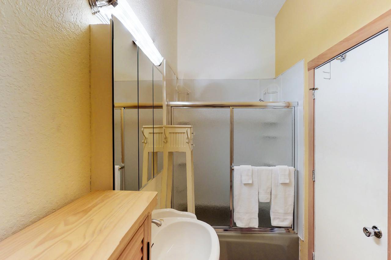 Brighton Condo #208 哥德伍德 外观 照片